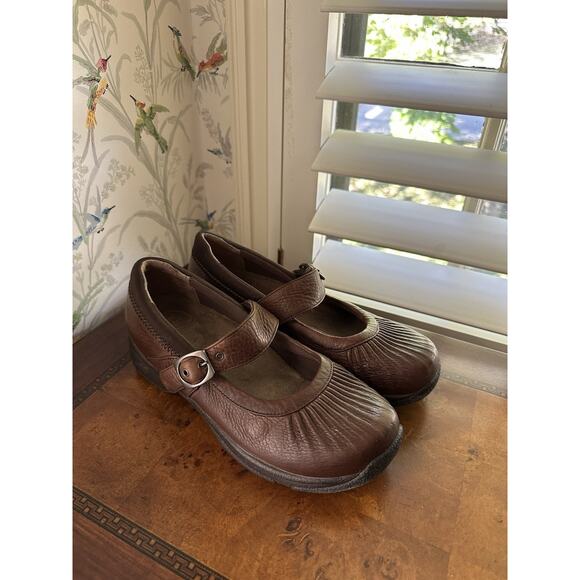Dansko Kitty Jane US Women US 9.5 - 10 EU 40 Brown Leather Mary Jane Clogs - Picture 1 of 8